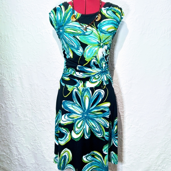 Enfocus Studio Dresses & Skirts - Enfocus Floral Stretchy Fitted Black Blue Midi Dress Size 6